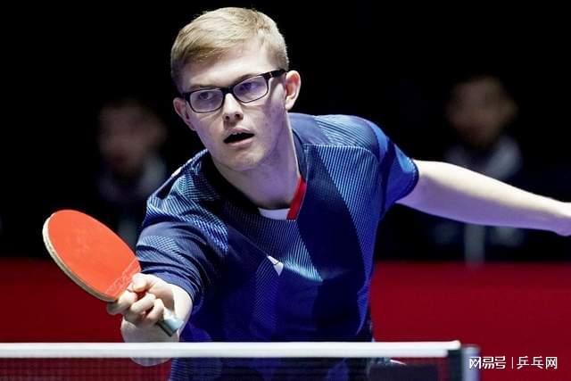 12号球员 12号球员