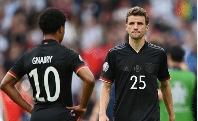 人不禁联想 人不禁联想